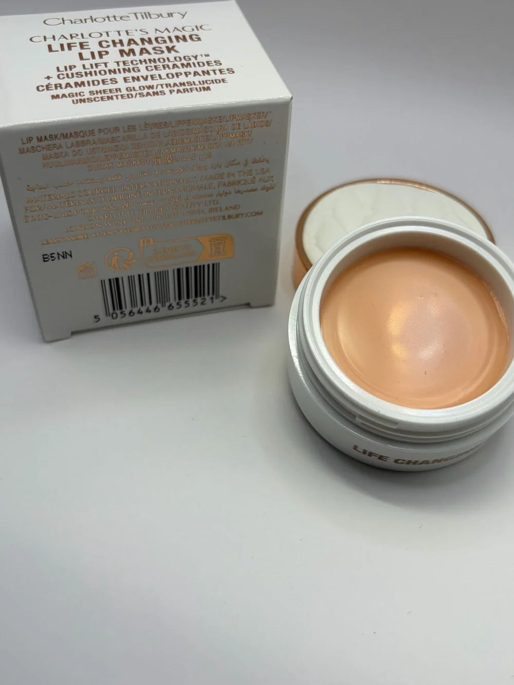 Charlotte Tilbury Rose Gold & White Cream Compact in Peach